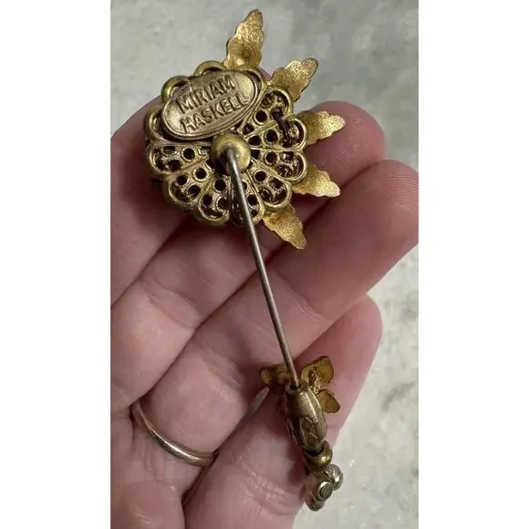 Vintage Miriam Haskell Signed Gold Tone Glass Pearl Sunflower Hat Stick Pin - Picture 7 of 7
